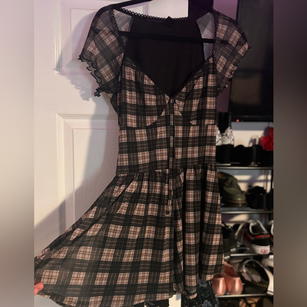 Urban Outfitters Babydoll Romper sz L